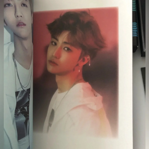 NCT 2018 Empathy Album with Photocard - Picture 7 of 14